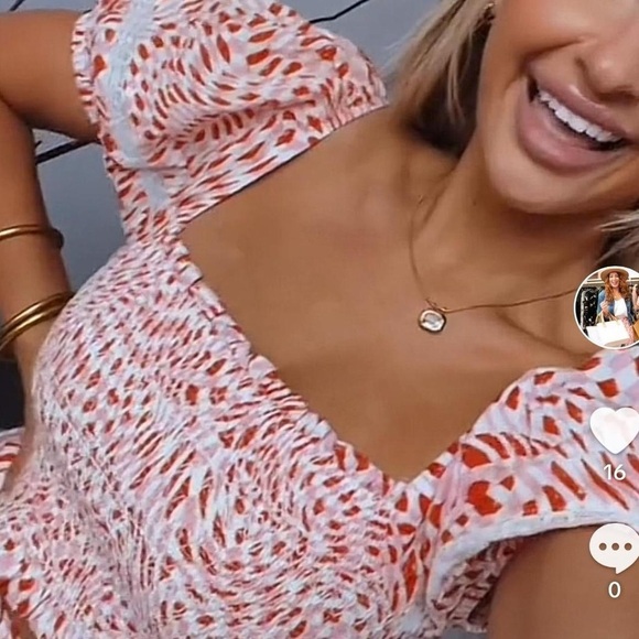 Reset- Pink & Red Smocked Peasant Crop Top | Boho Vibes | Size M ❤️🌸 - Picture 3 of 8